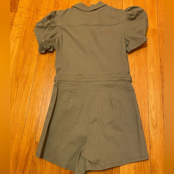 Haute Monde Olive Green Romper Like New - Picture 4 of 4